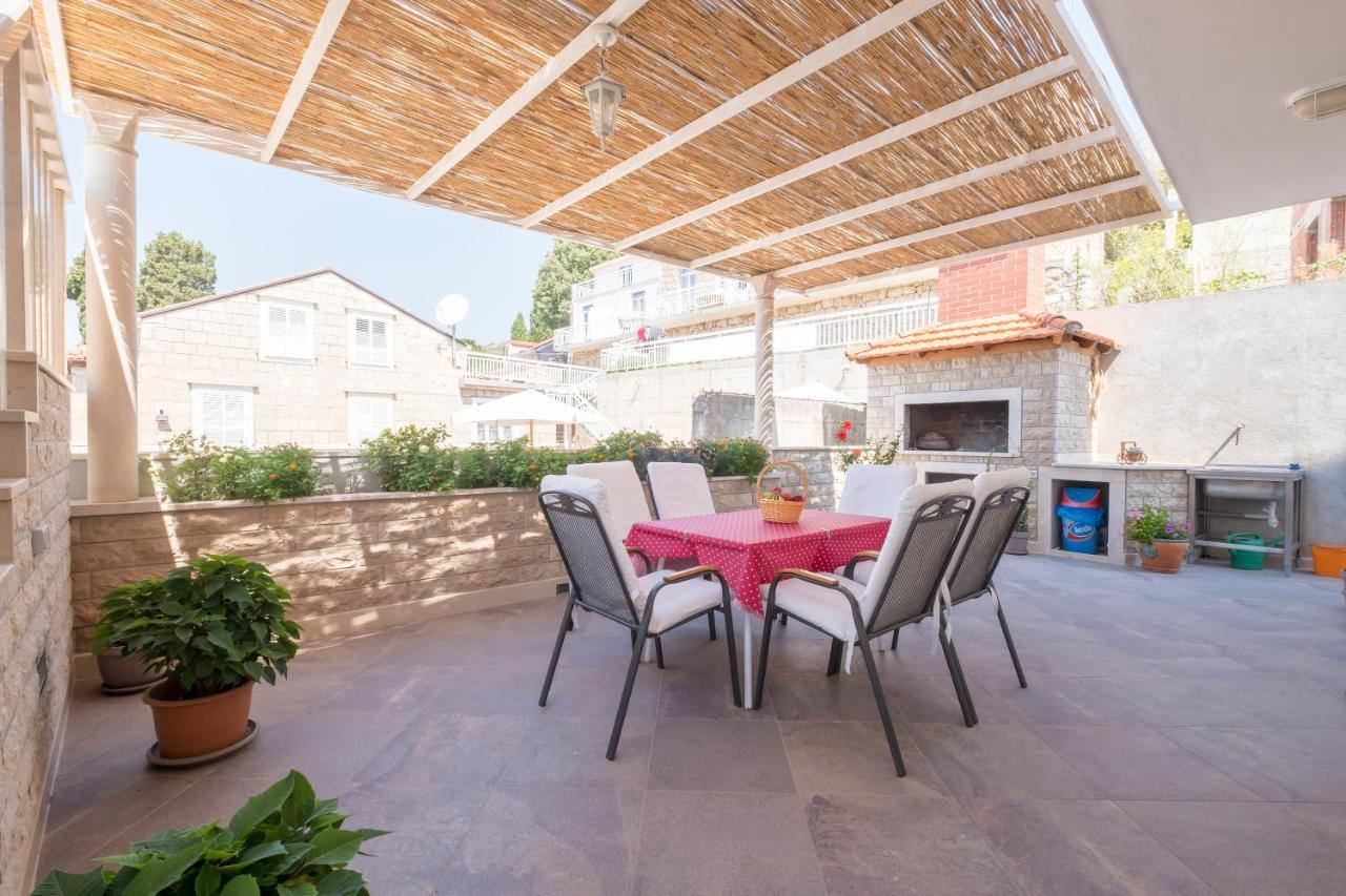 Apartments Mira Млини Екстер'єр фото